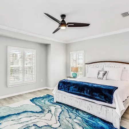 Villa Living Coastal Style